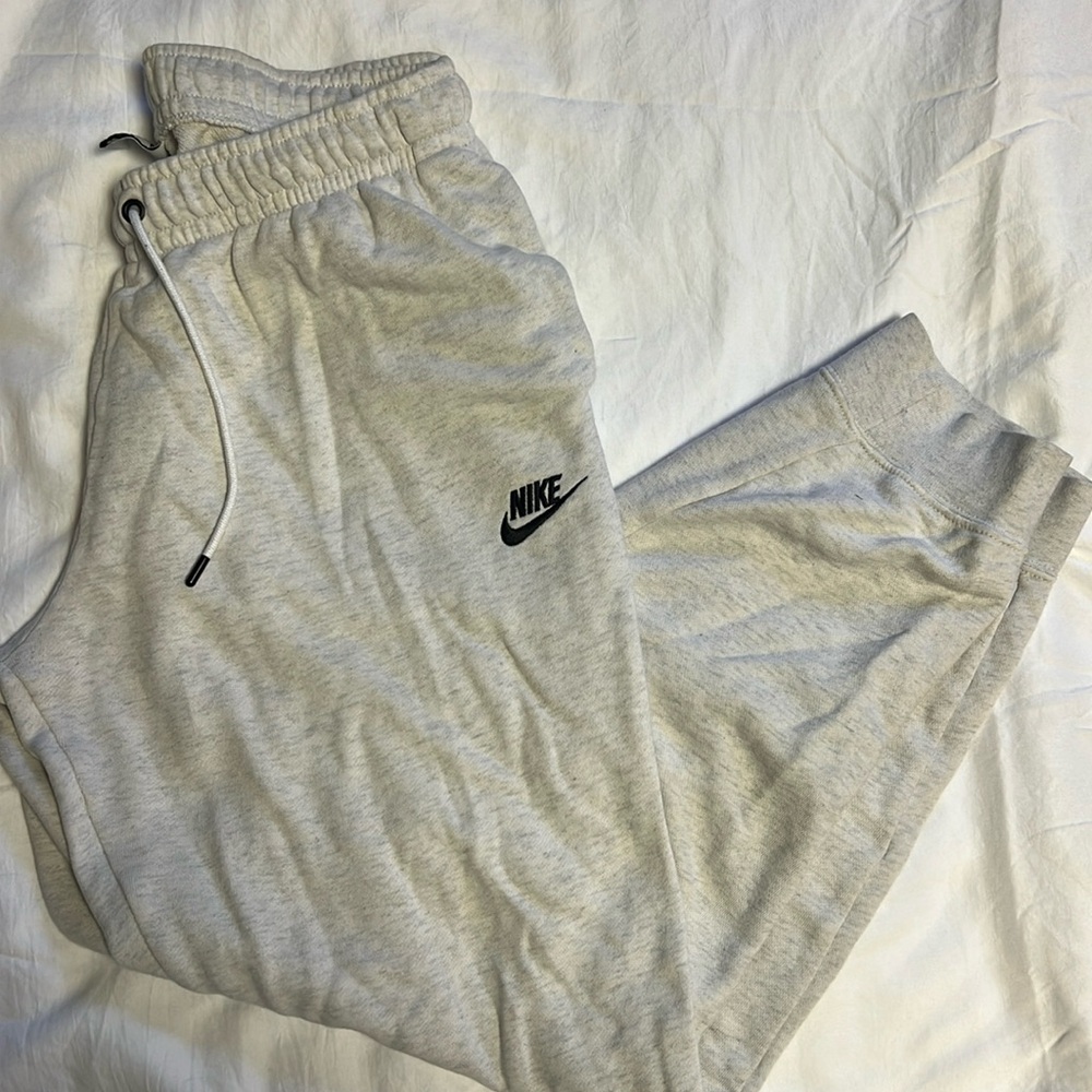 Nike Sweatpants
